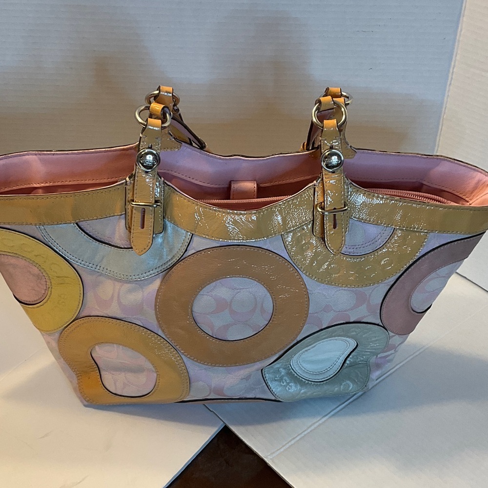 Coach Multicolor Circle Patchwork Tote in Pink an… - image 1